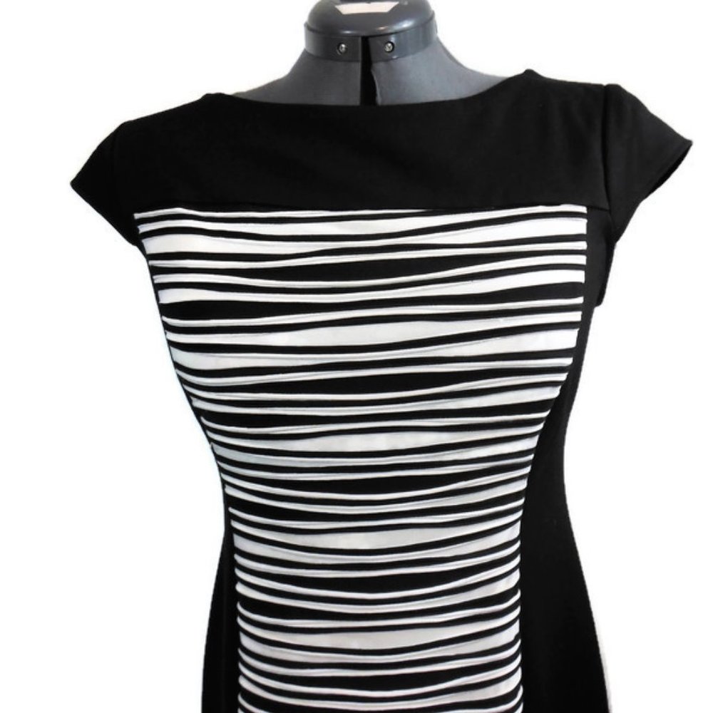 Gabby Skye Black & White Dress - 10 - Picture 2 of 10